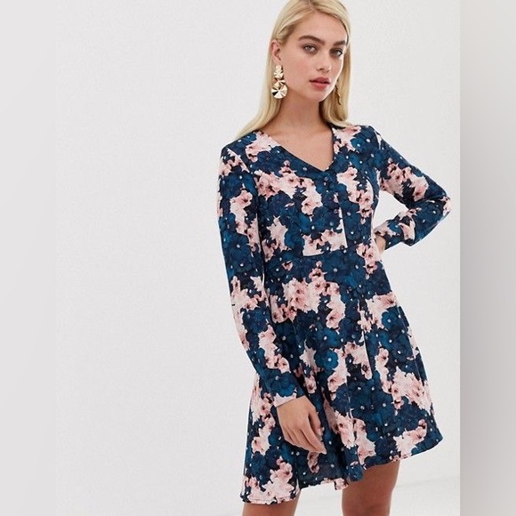 NWT Vero Moda Button Front Long Sleeve Dress - Picture 1 of 3